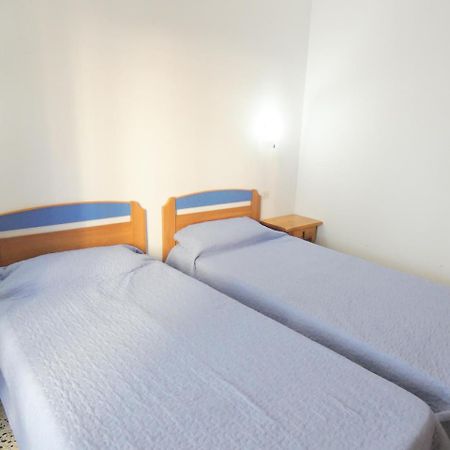 Europa 18 Apartment Roses Exterior photo
